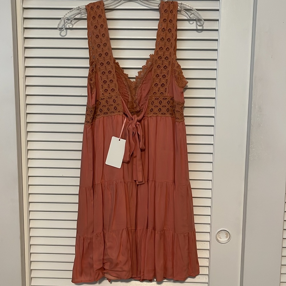 Peach tie back Sun dress - Picture 4 of 7